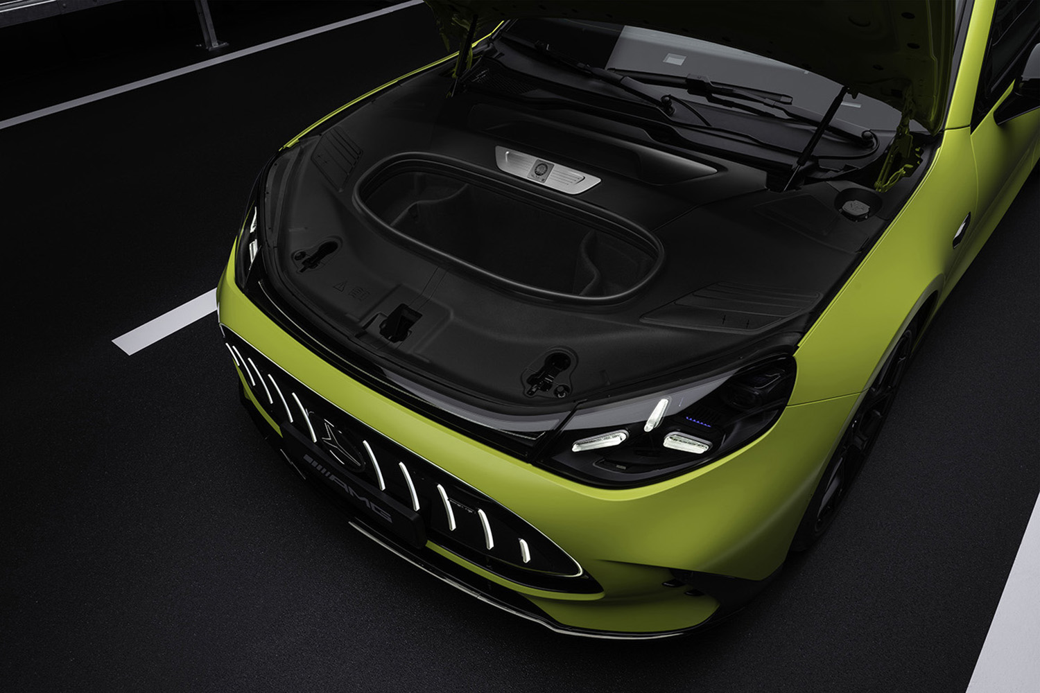メルセデスAMGの新型GT 4ドアクーペが怪物ＥＶになっていた 〜 画像13