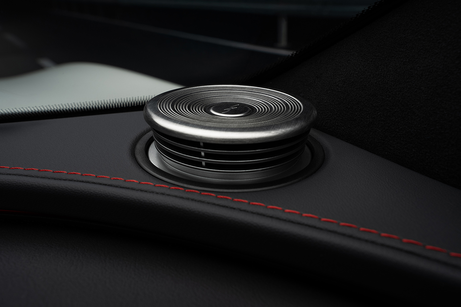 メルセデスAMGの新型GT 4ドアクーペが怪物ＥＶになっていた 〜 画像50
