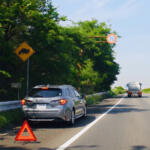 【画像】クルマ壊れたぞ……どうすりゃいい？　高速道路上でクルマが止まったときの正解とは 〜 画像5