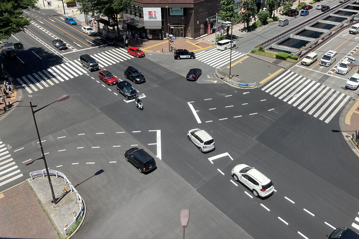 右折レーンからの車線変更でセーフな場合とアウトな場合の違いとは 〜 画像7