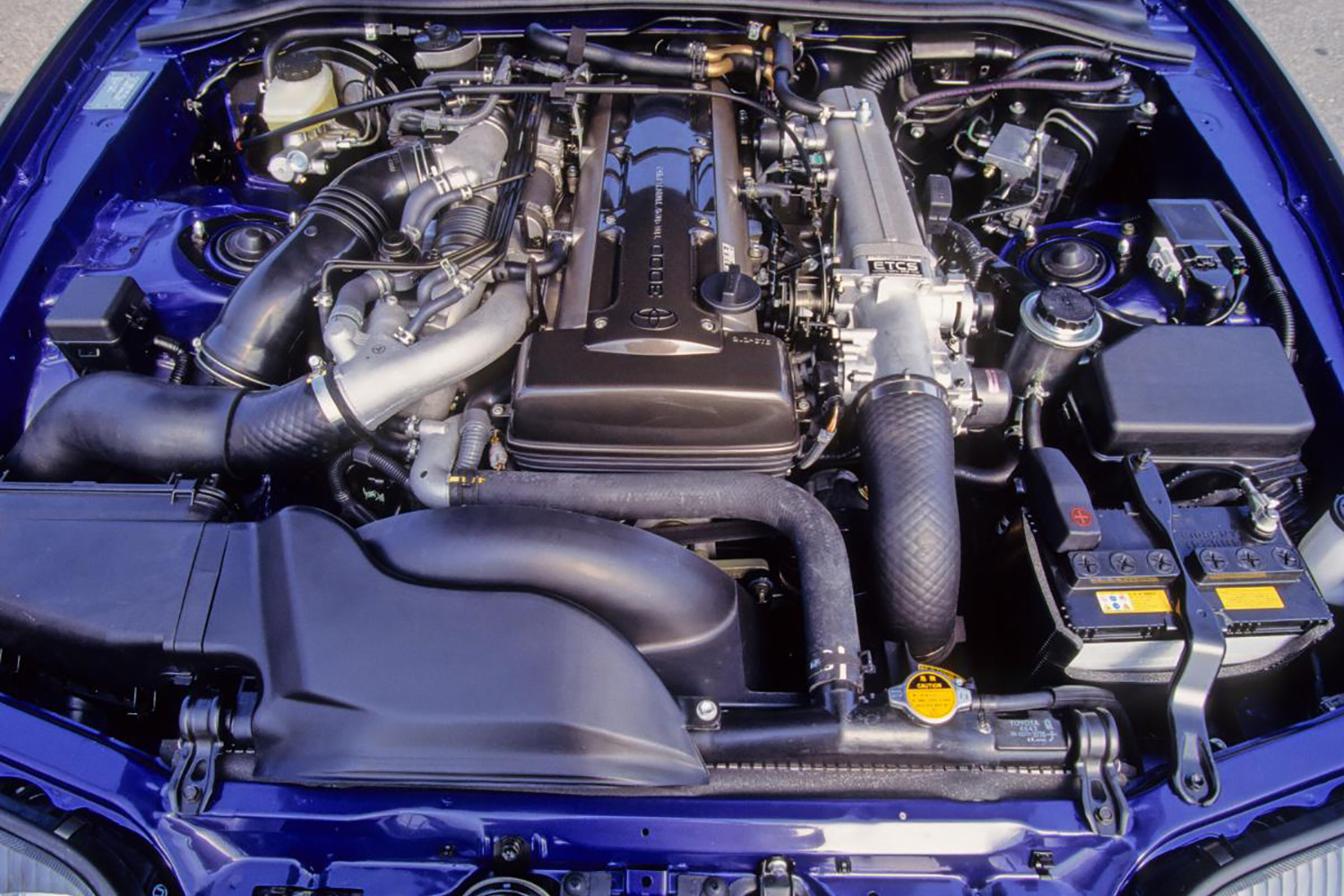2JZ-GTE型シーケンシャルツインターボエンジン