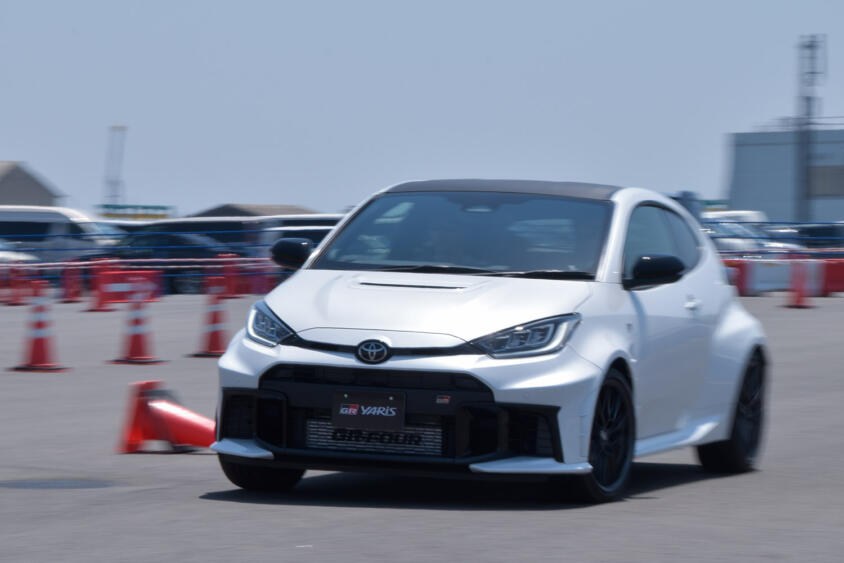 最新GRヤリスとGRカローラの性能を特設コースで試乗できるってマジか！　TGRのスペシャル試乗会が秒で完売!!【AMA2026】