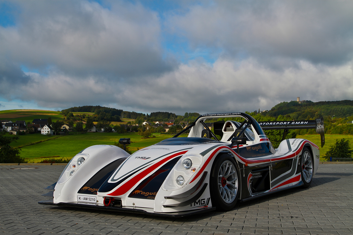 トヨタの元F1チームが作ったEVレースカー「TMG EV P001」 〜 画像9