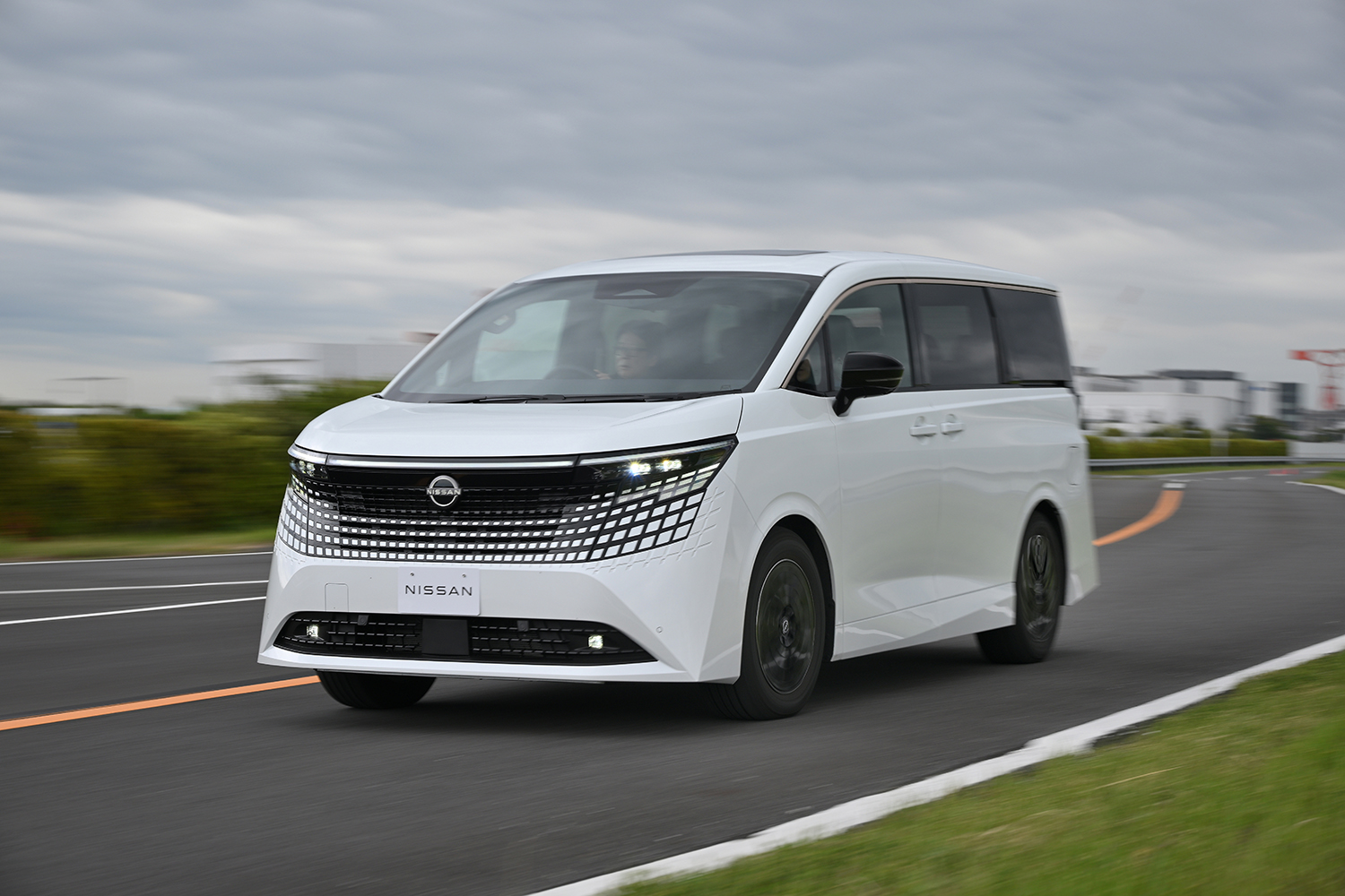 新型エルグランドの先行試乗 〜 画像71