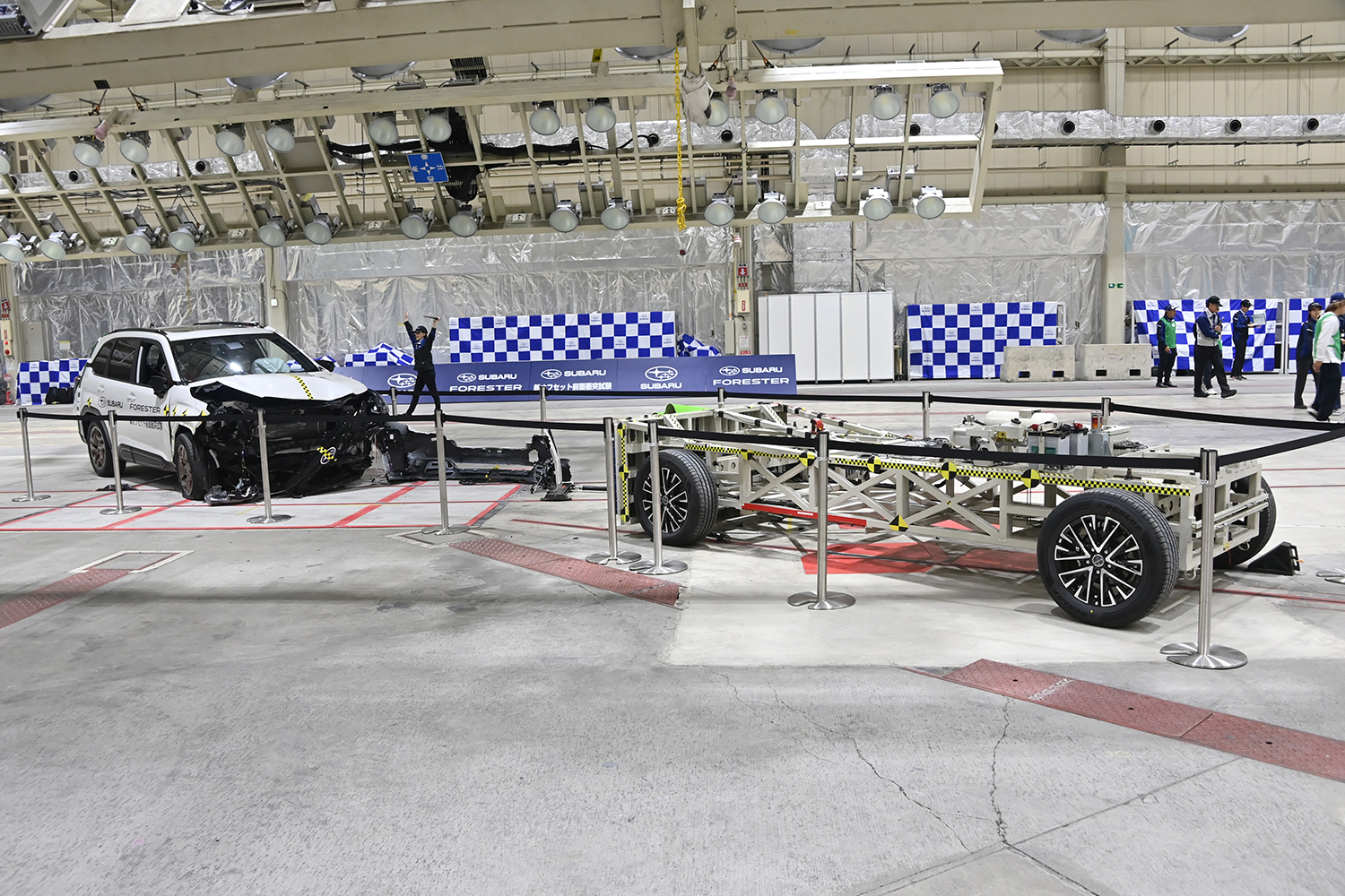 フォレスターが「自動車安全性能2025ファイブスター大賞」を受賞した裏側にスバルの技術力を見た 〜 画像47