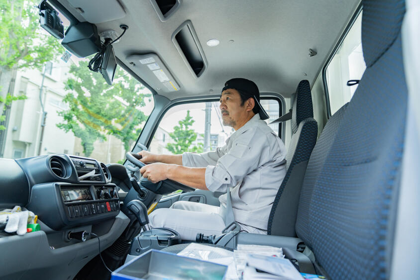免許がなくても助手席から「ここを見れば」運転下手かどうか判別可能！　トラックドライバーが語る「ヘタクソドライバー」の特徴