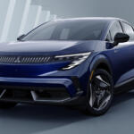 【画像】日産車に激似のこのクルマは……ともあれ三菱が伝統ある「エクリプス」の名を絶やさぬことに乾杯!! 〜 画像5