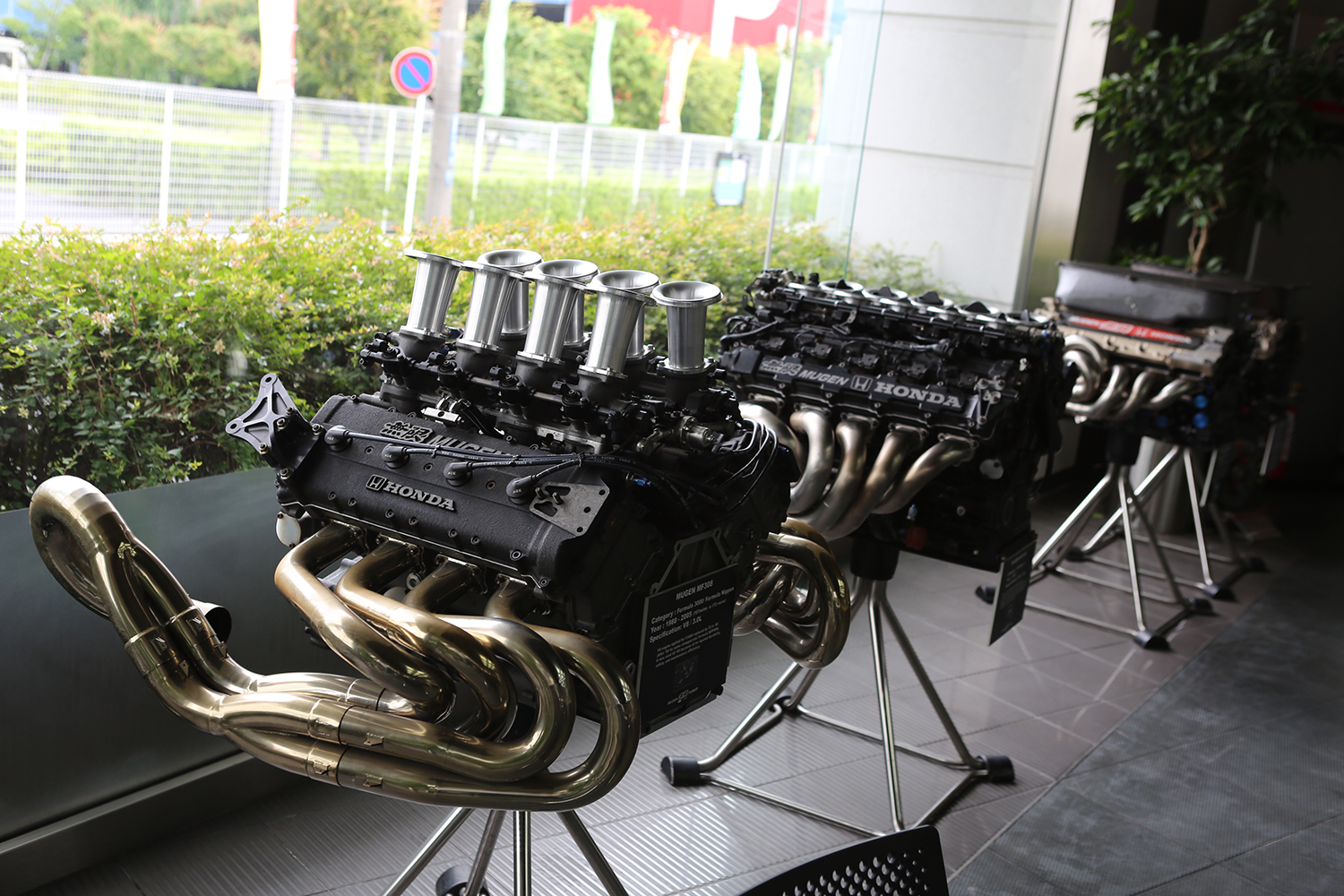 無限製F1エンジン