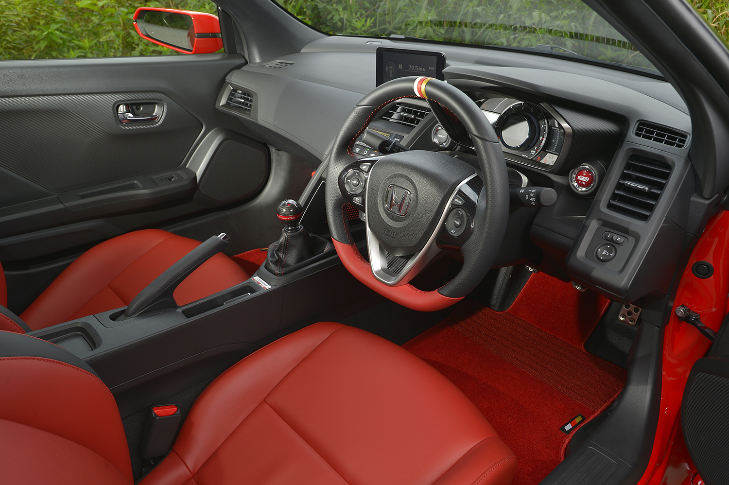 ホンダ S660 MUGEN RAの車内 〜 画像32