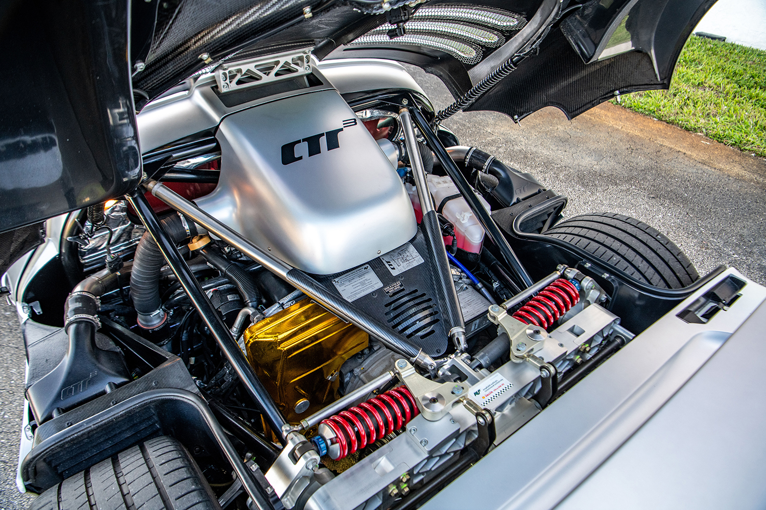 RUF CTR3のエンジン 〜 画像15