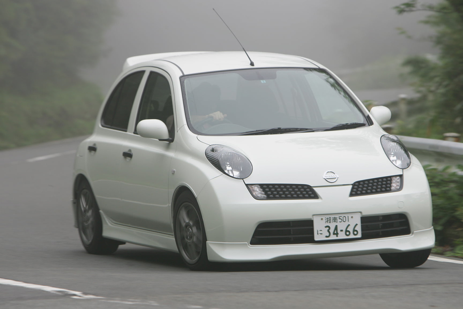 日産 マーチ12SR 〜 画像17