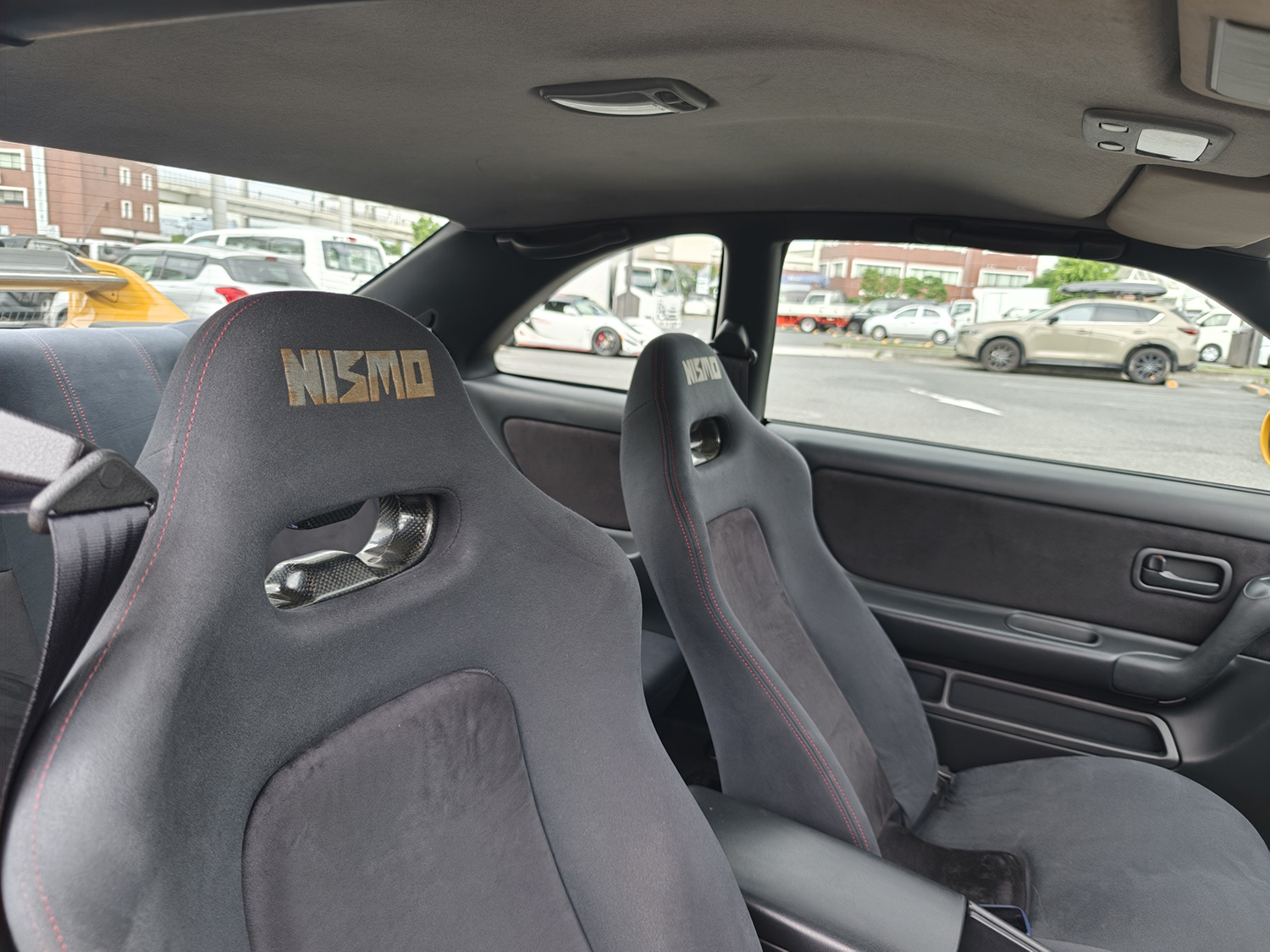R32とR33に採用されていた純正シートが想像を絶する名品だった 〜 画像24