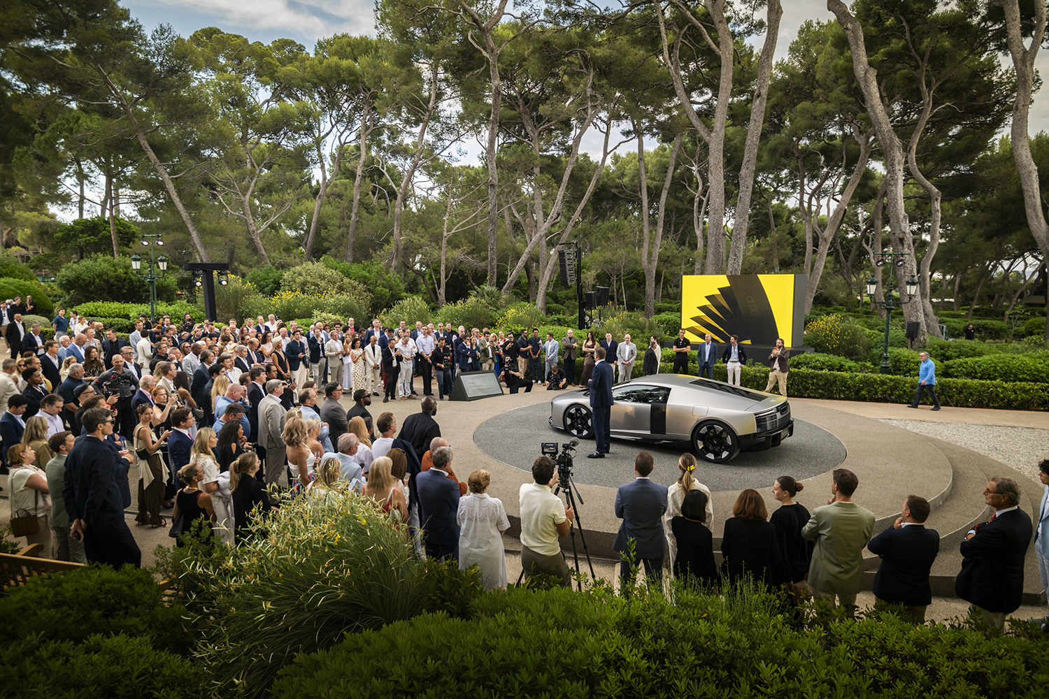アウディ・ヌヴォラーリの発表会場 〜 画像20