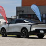【画像】【試乗】世界のどこにもライバル不在の「我が道」っぷり！　これがフランスの高級車「DS N°8」だ!! 〜 画像5