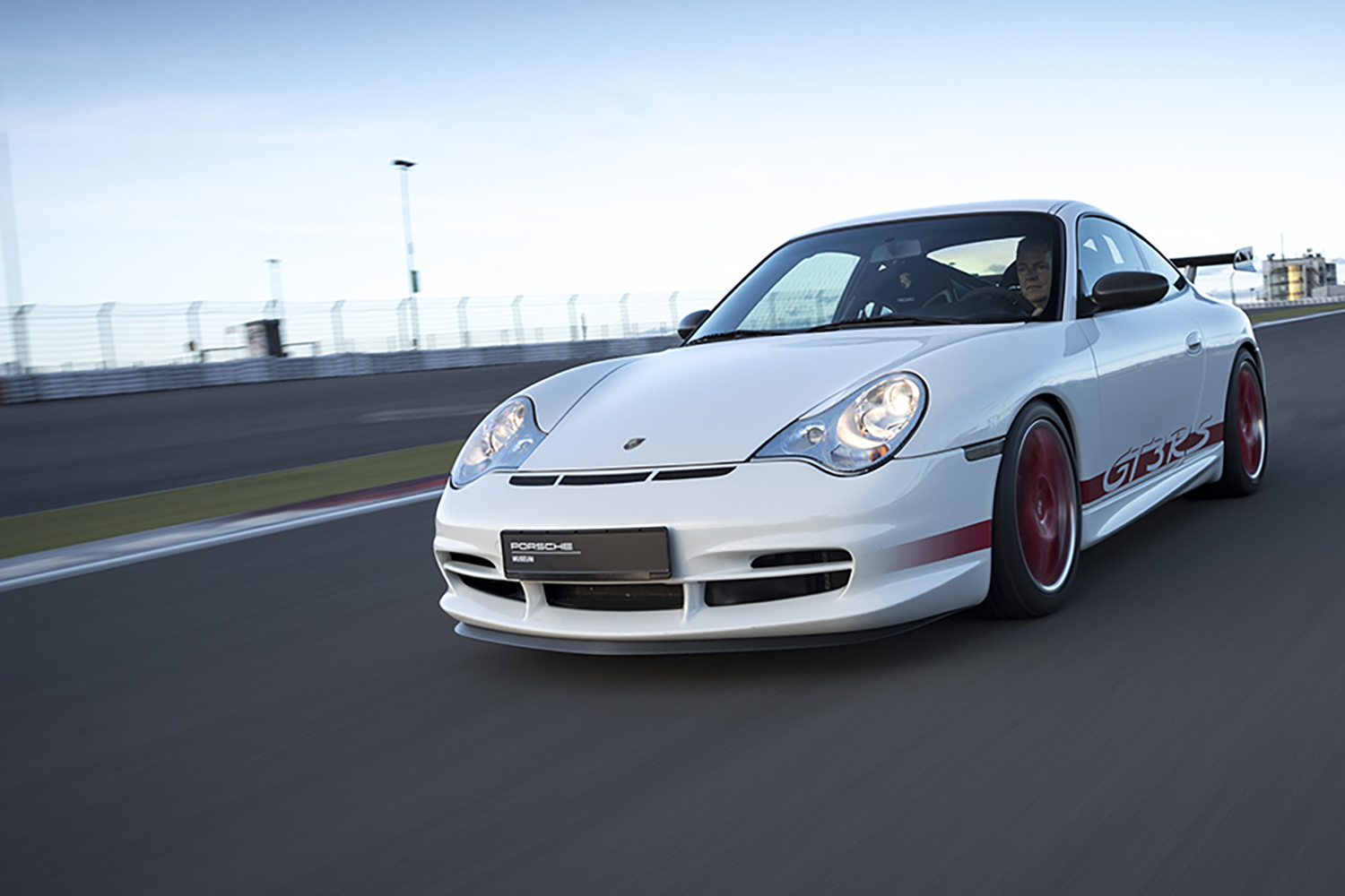 いまなお続くGT3 RS伝説は996から始まった【21世紀スーパーカーFILE #029】 〜 画像1