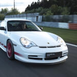 【画像】2003年に誕生したポルシェの歴史を変える偉大なる１台！　速さ命で生まれた「911 GT3 RS」 〜 画像4