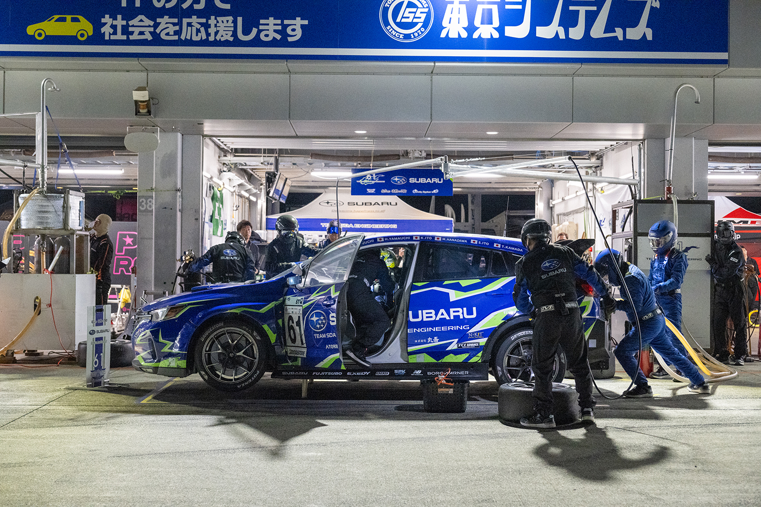 ピットインしたスバル・ハイパフォX2 〜 画像22