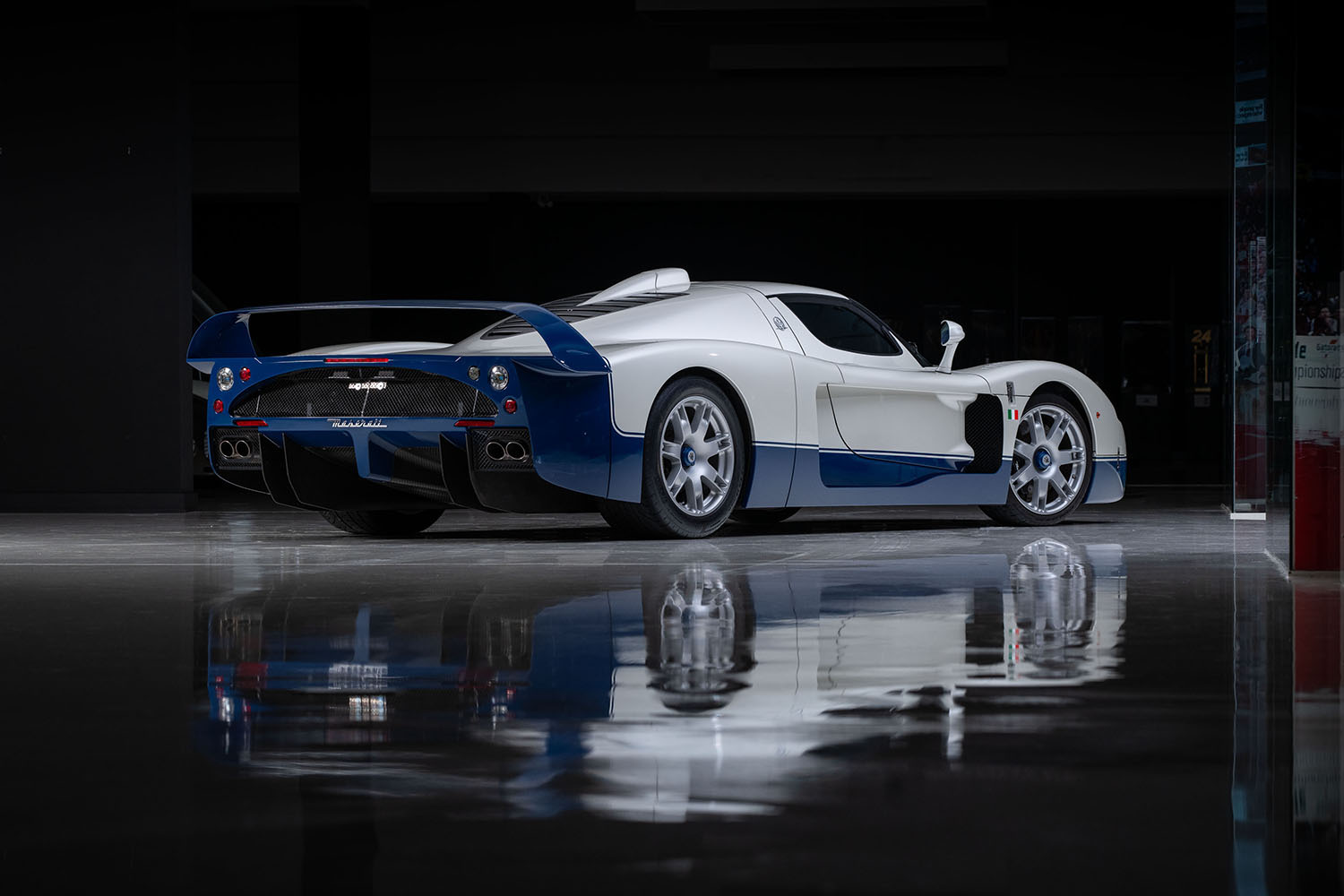 「マセラティMC12」はフェラーリが叶えられなかった夢を実現したスーパーカーだった【21世紀スーパーカーFILE #030】 〜 画像2