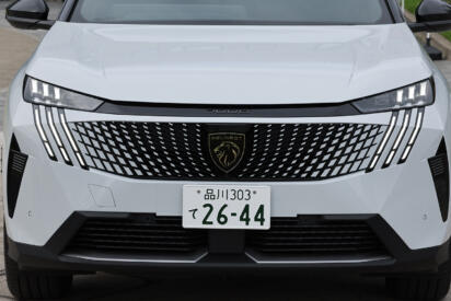 【試乗】ミニバンのファミリー臭が嫌……だったらプジョー5008ってのはどう？　３列シートもばっちり使えるオシャレSUVは走りも上質だった