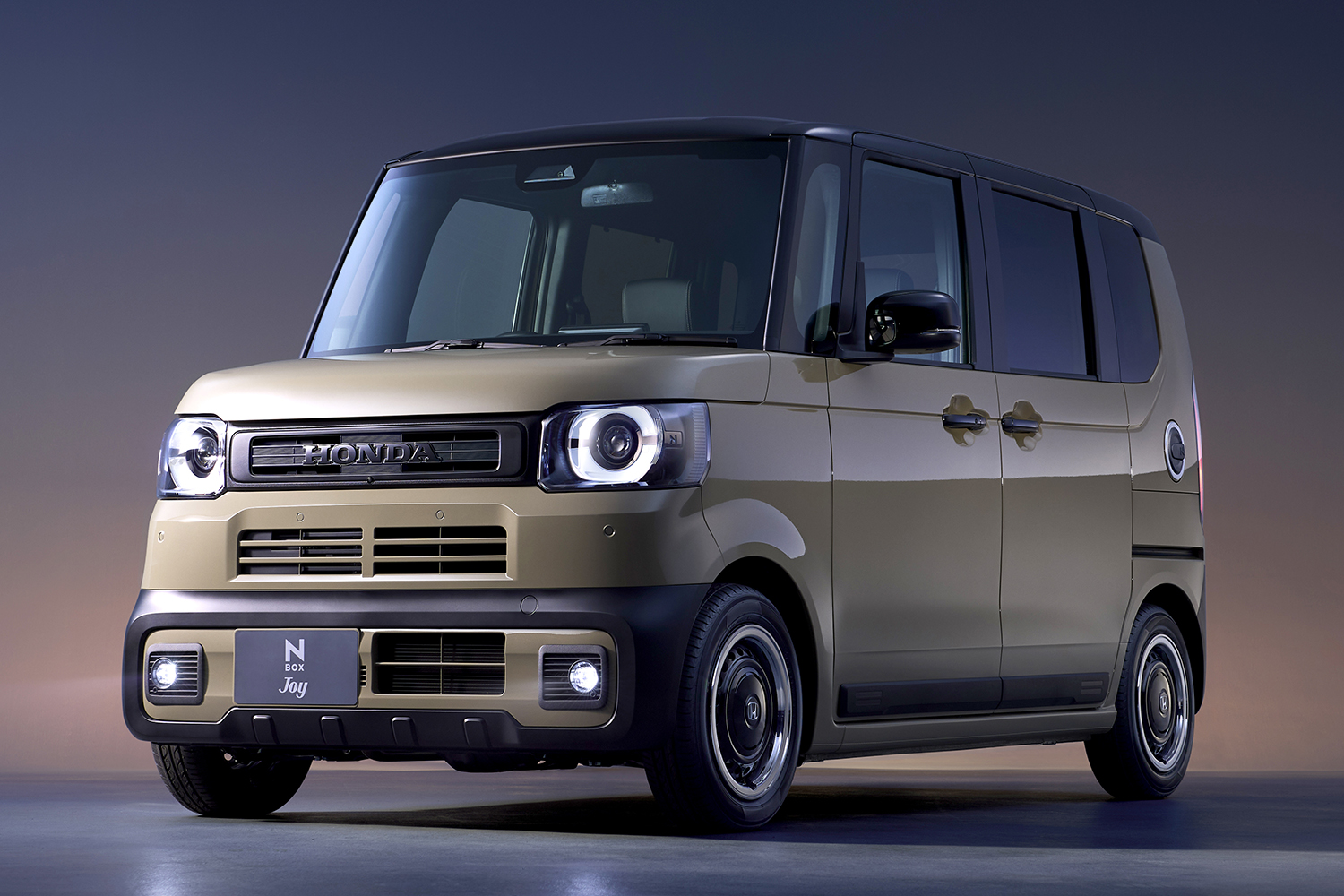 ホンダN-BOXジョイ・ブラックスタイルのフロントスタイリング 〜 画像2