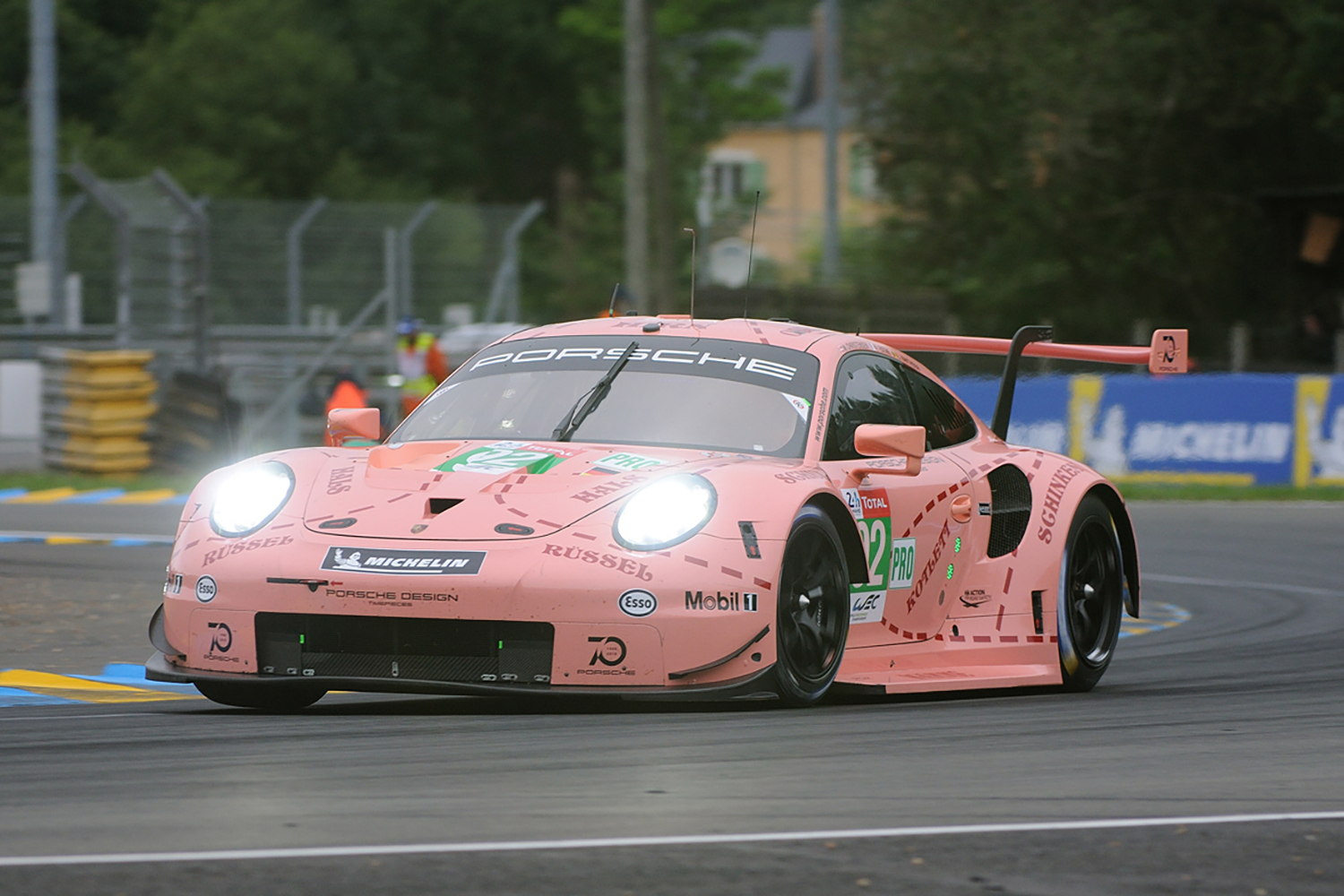 ポルシェ911RSRの走行シーン 〜 画像5
