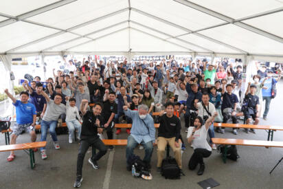 ＧＴマシンを間近で見られてサーキット観戦デビューにも最適な体験イベントやります！　お得情報満載な「SUPER GT EXPERIENCE サーキットに行こう!!」を2026年もスーパーオートバックス２店舗で開催