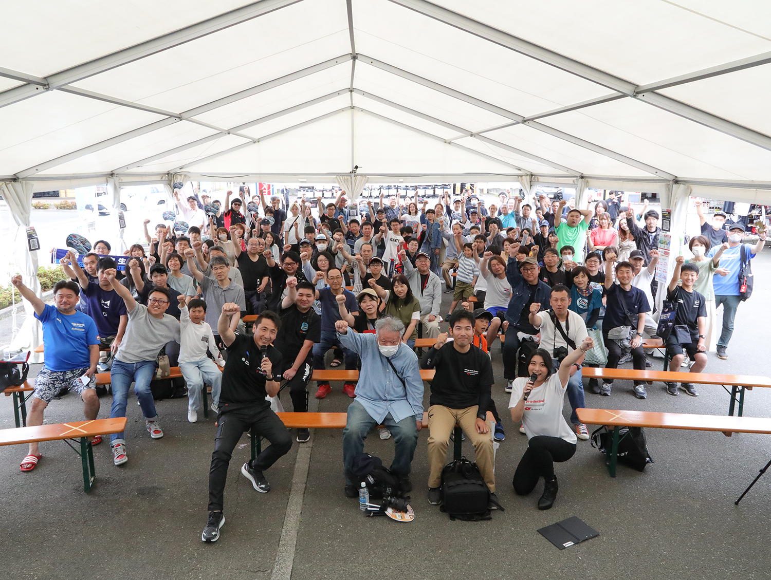 「SUPER GT EXPERIENCE サーキットに行こう!!」をスーパーオートバックスにて開催