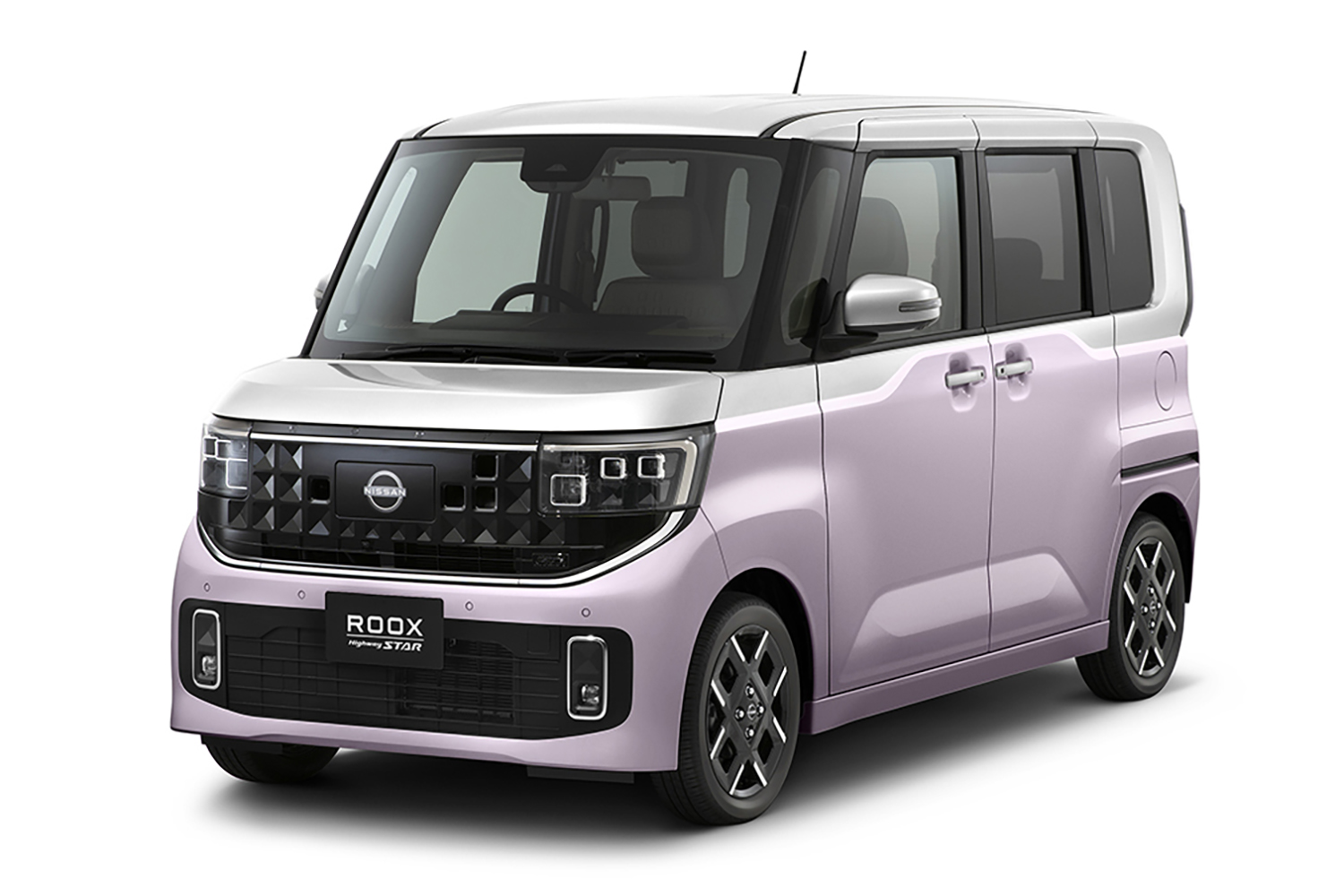 日産ルークスのフロントスタイリング