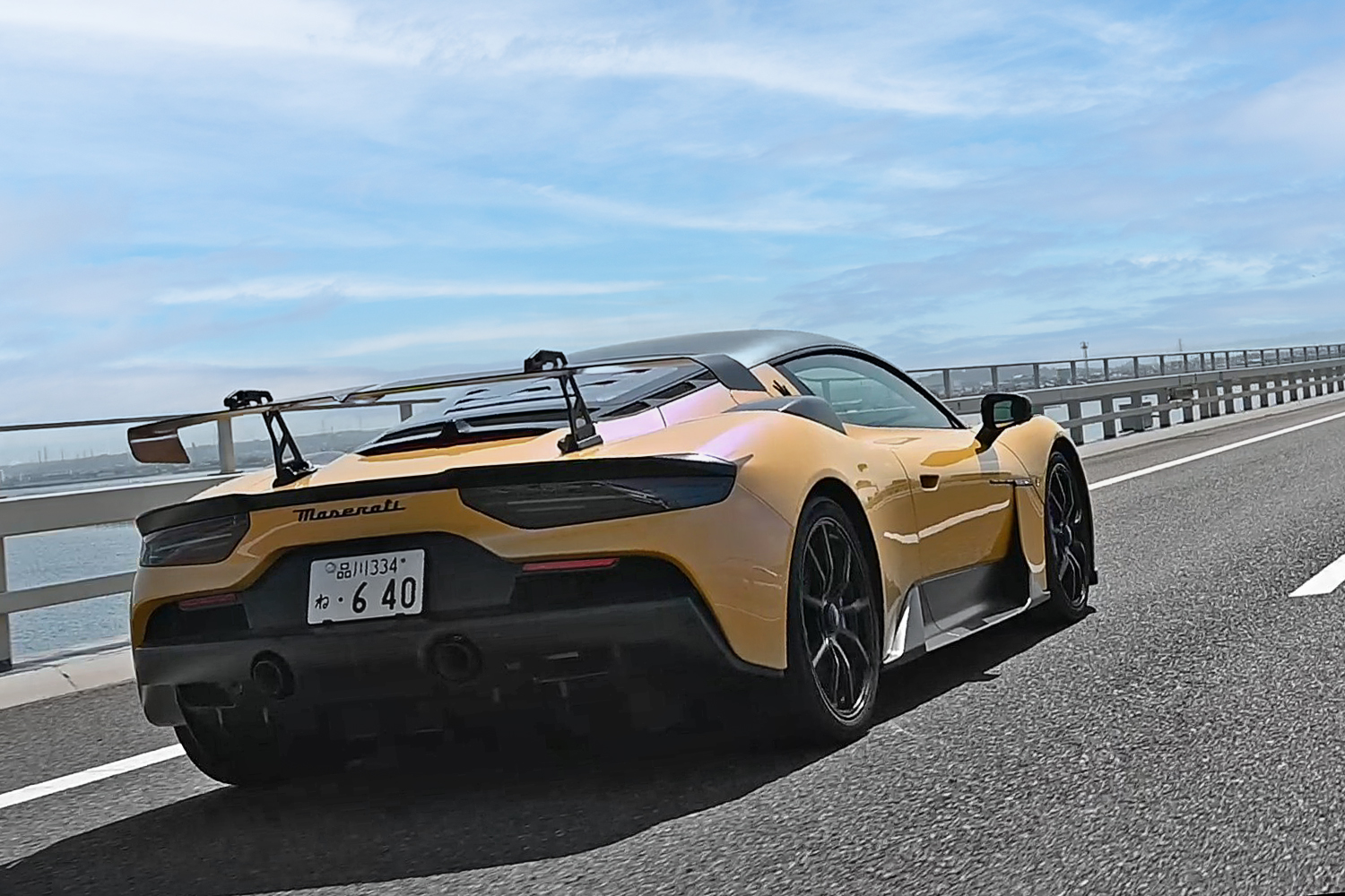 マセラティGT2ストラダーレの走行シーン 〜 画像59