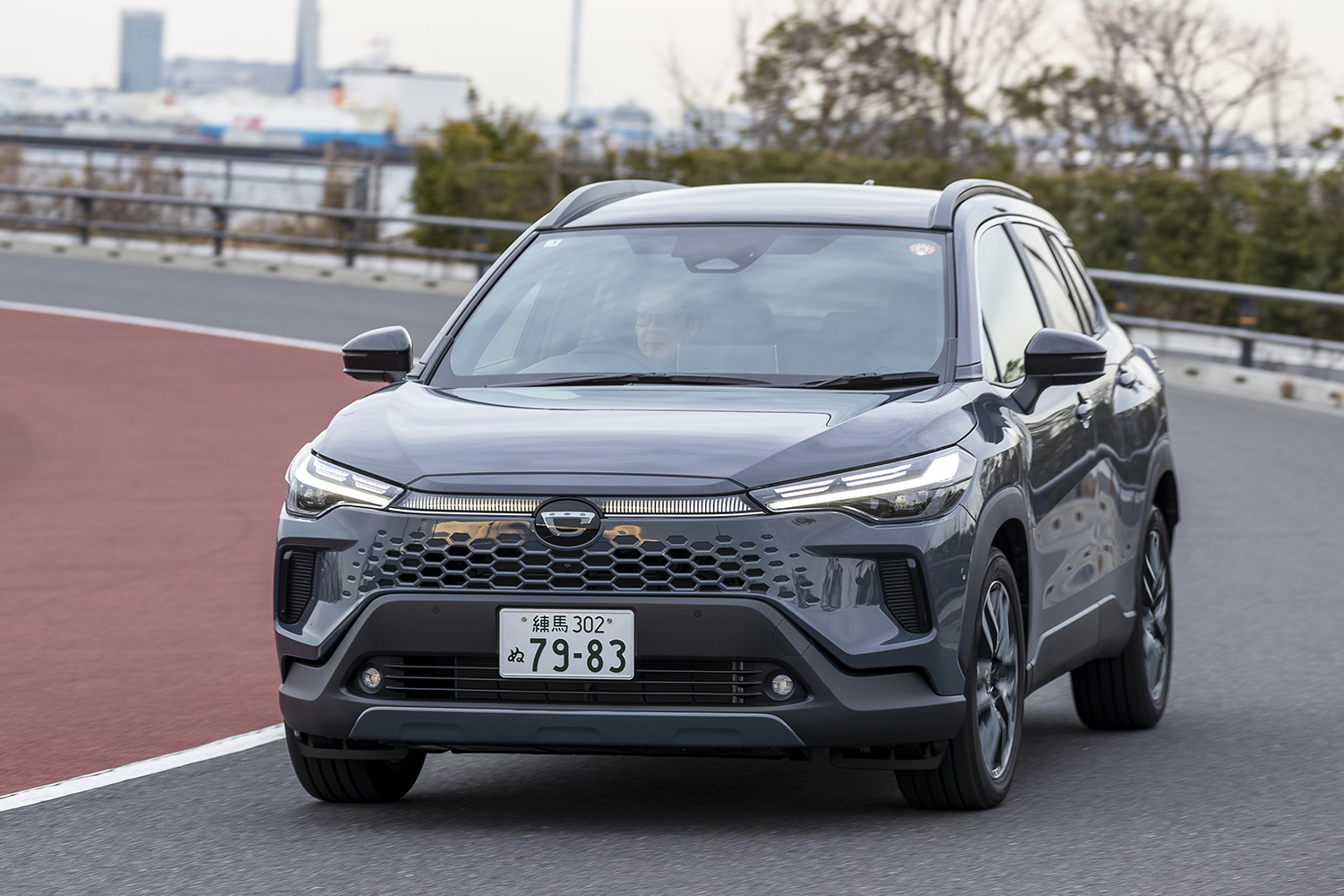 トヨタ・カローラクロスのフロントスタイリング