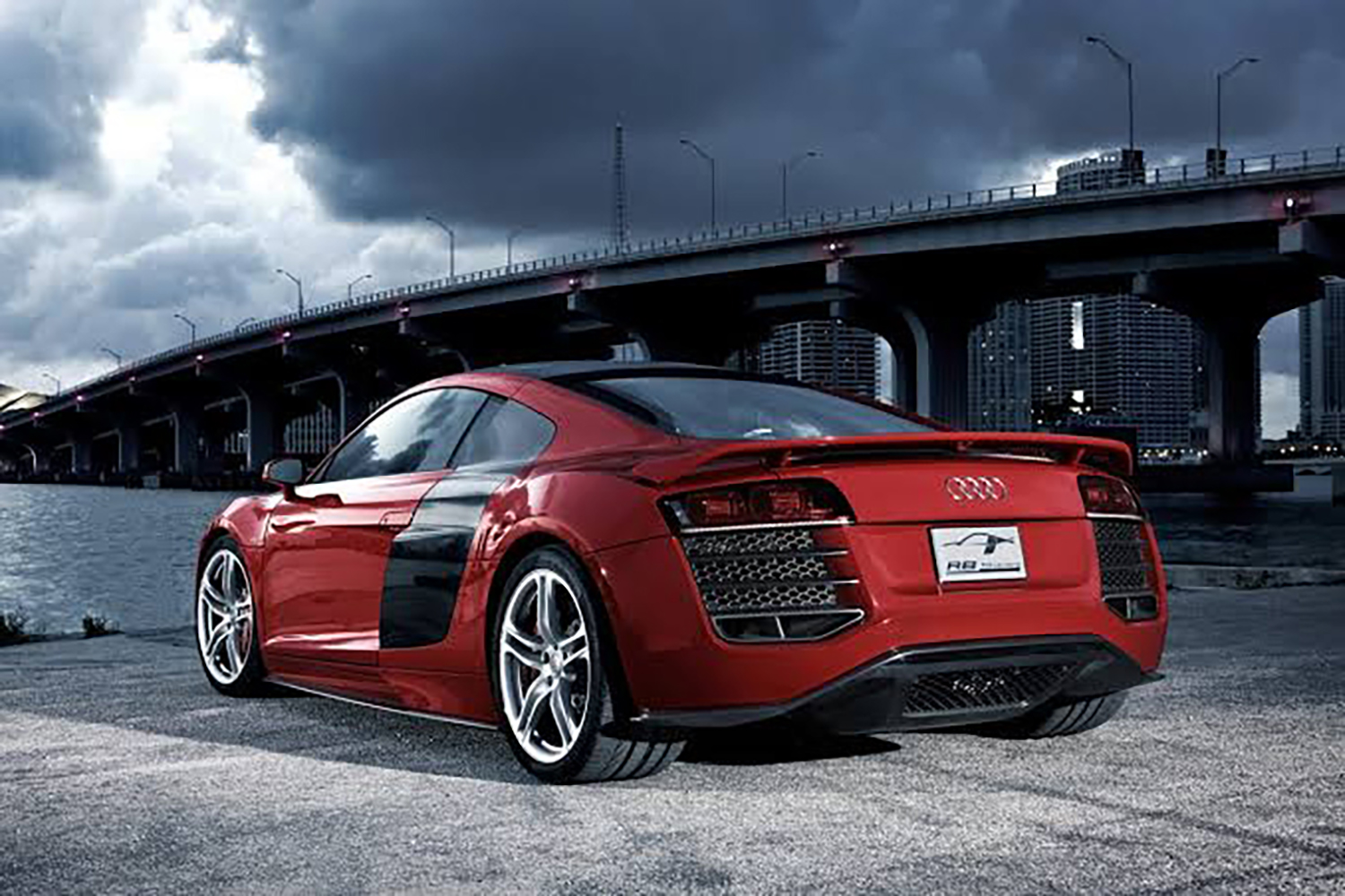 幻に終わったアウディのディーゼルスーパーカー「R8 V12 TDIコンセプト」 〜 画像4