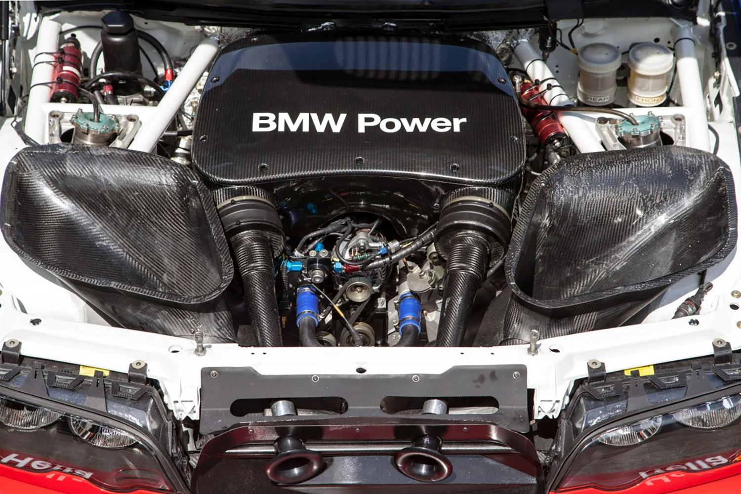 禁断のV8を積んだ異端のM3「GTR」 〜 画像15