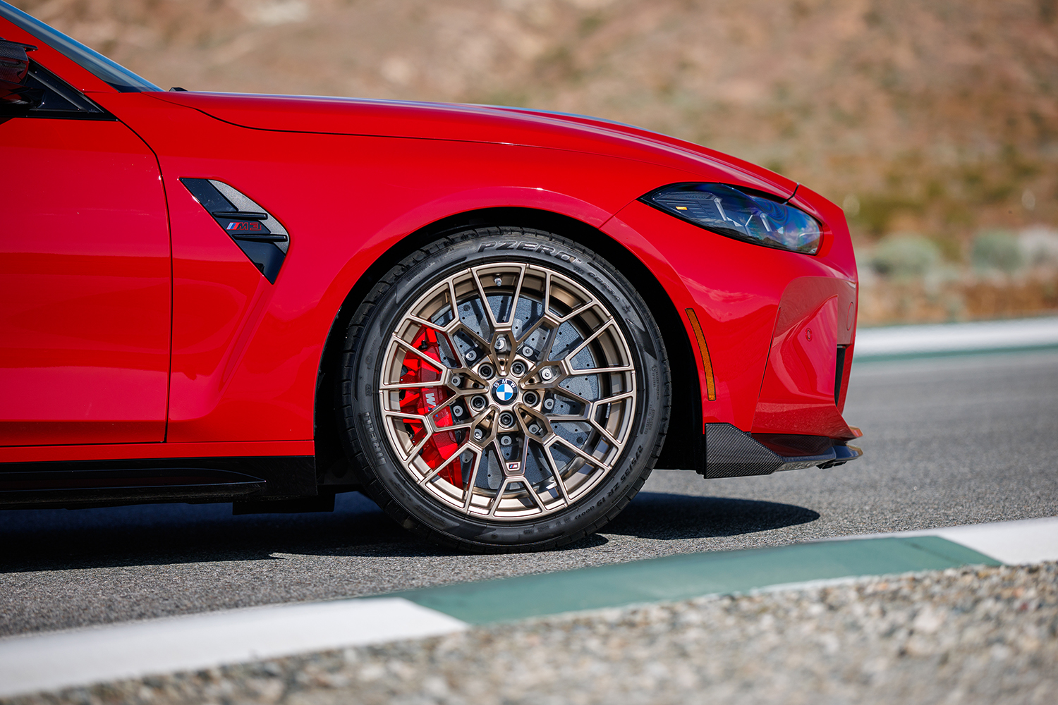 BMW M3 CS ハンドシャルターのホイールまわり