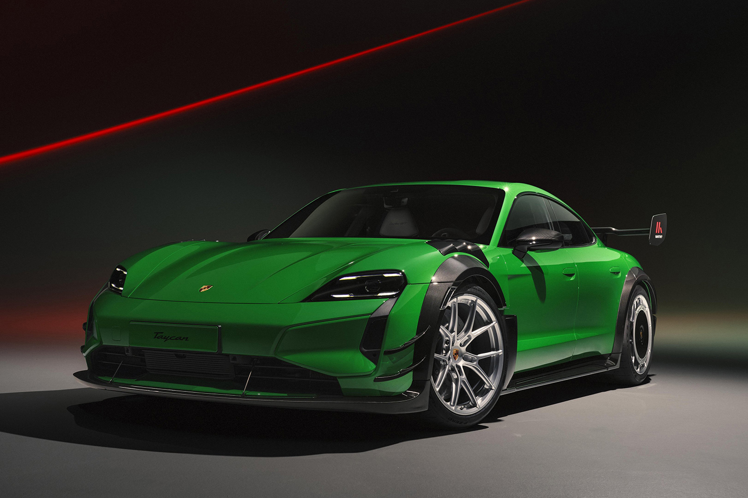 ポルシェ・タイカンターボGT ヴァイザッハパッケージ
