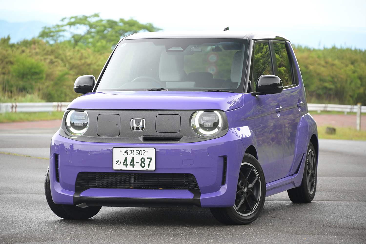 ホンダSuper-ONEのフロントスタイリング