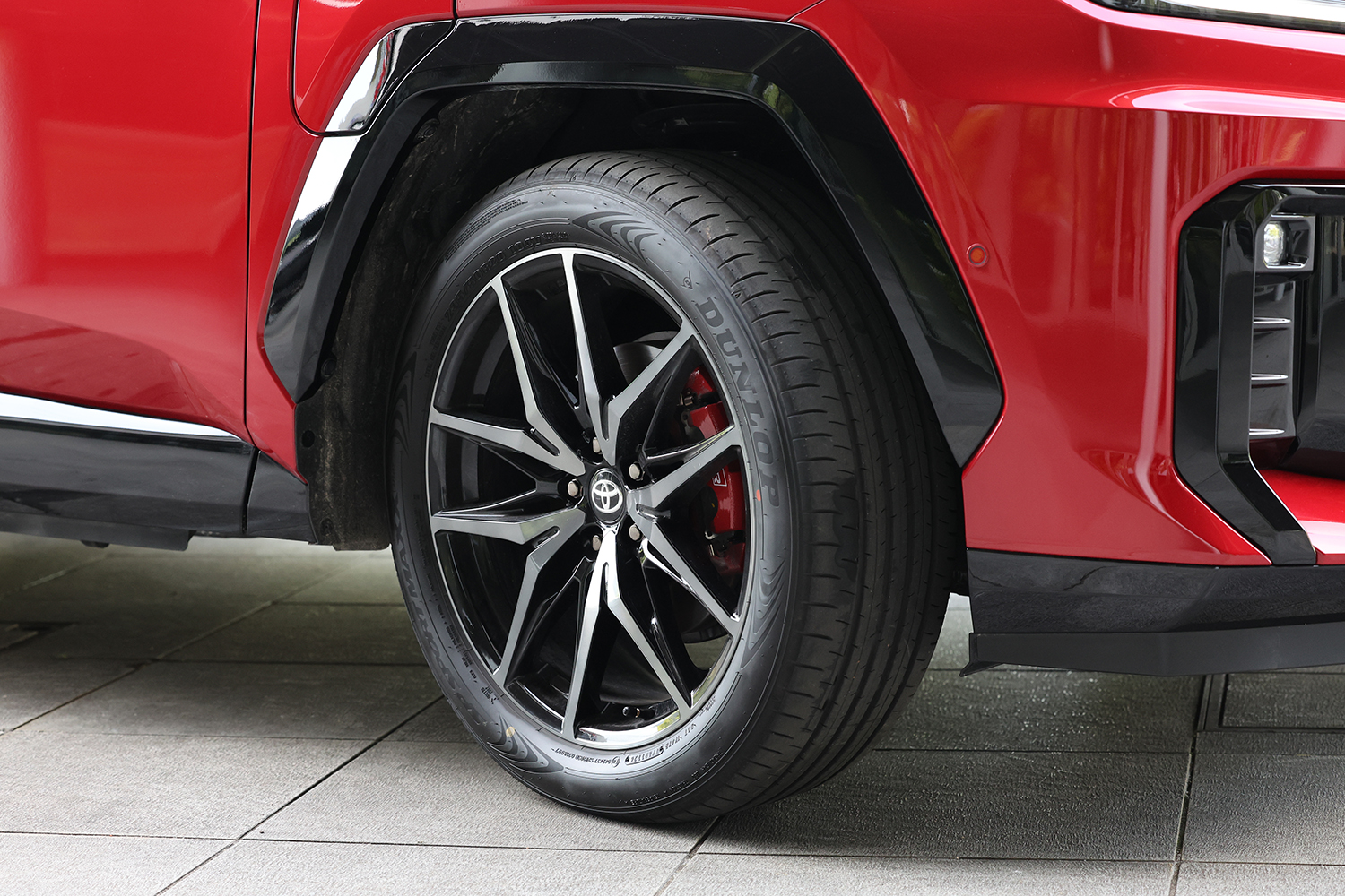 新型RAV4 PHEV GR SPORTのタイヤ 〜 画像51