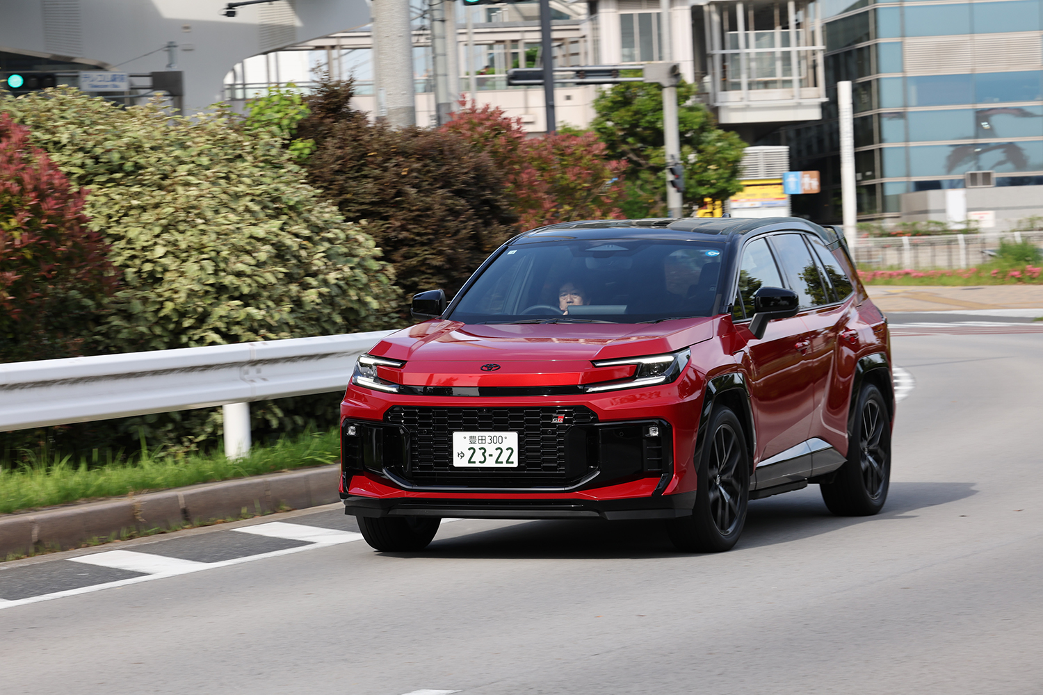 トヨタRAV4 PHEVの公道試乗 〜 画像56