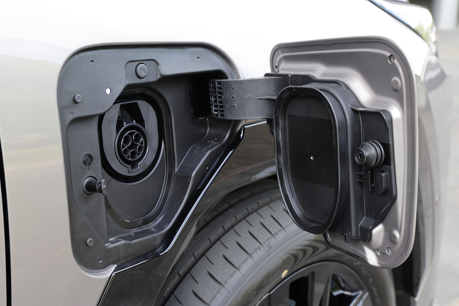 トヨタRAV4 PHEVの公道試乗 〜 画像15