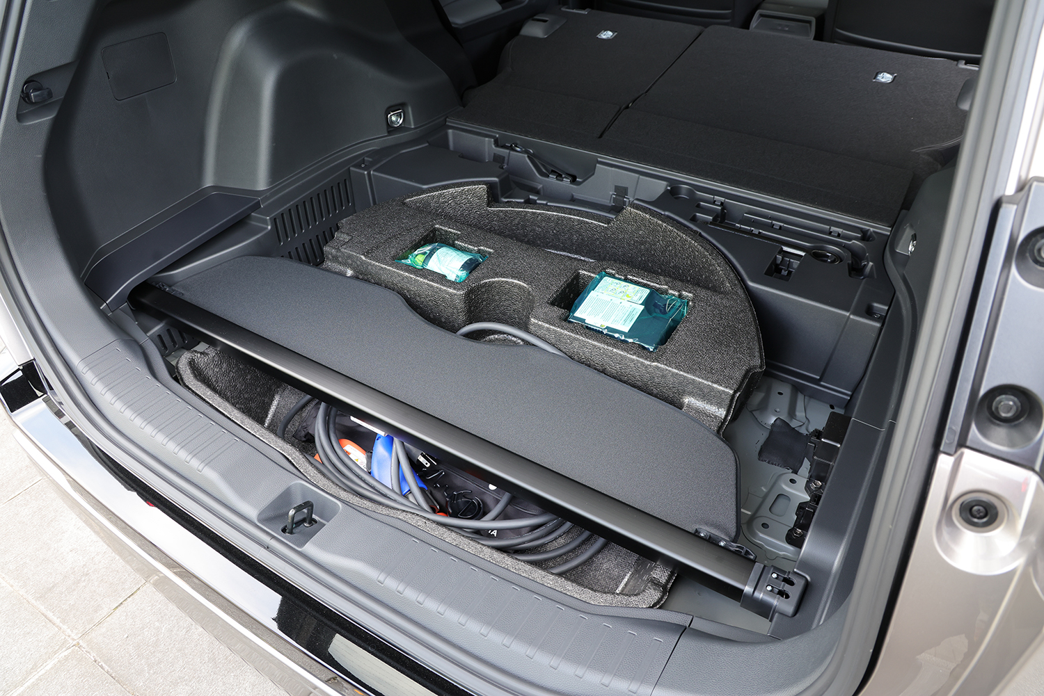 トヨタRAV4 PHEVの公道試乗 〜 画像24