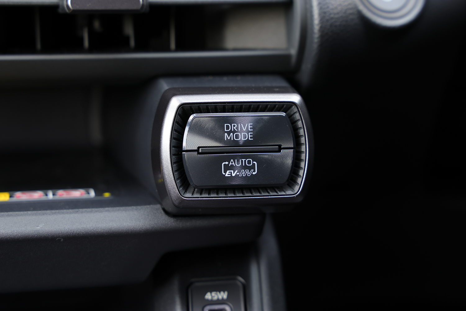 トヨタRAV4 PHEVの公道試乗 〜 画像34