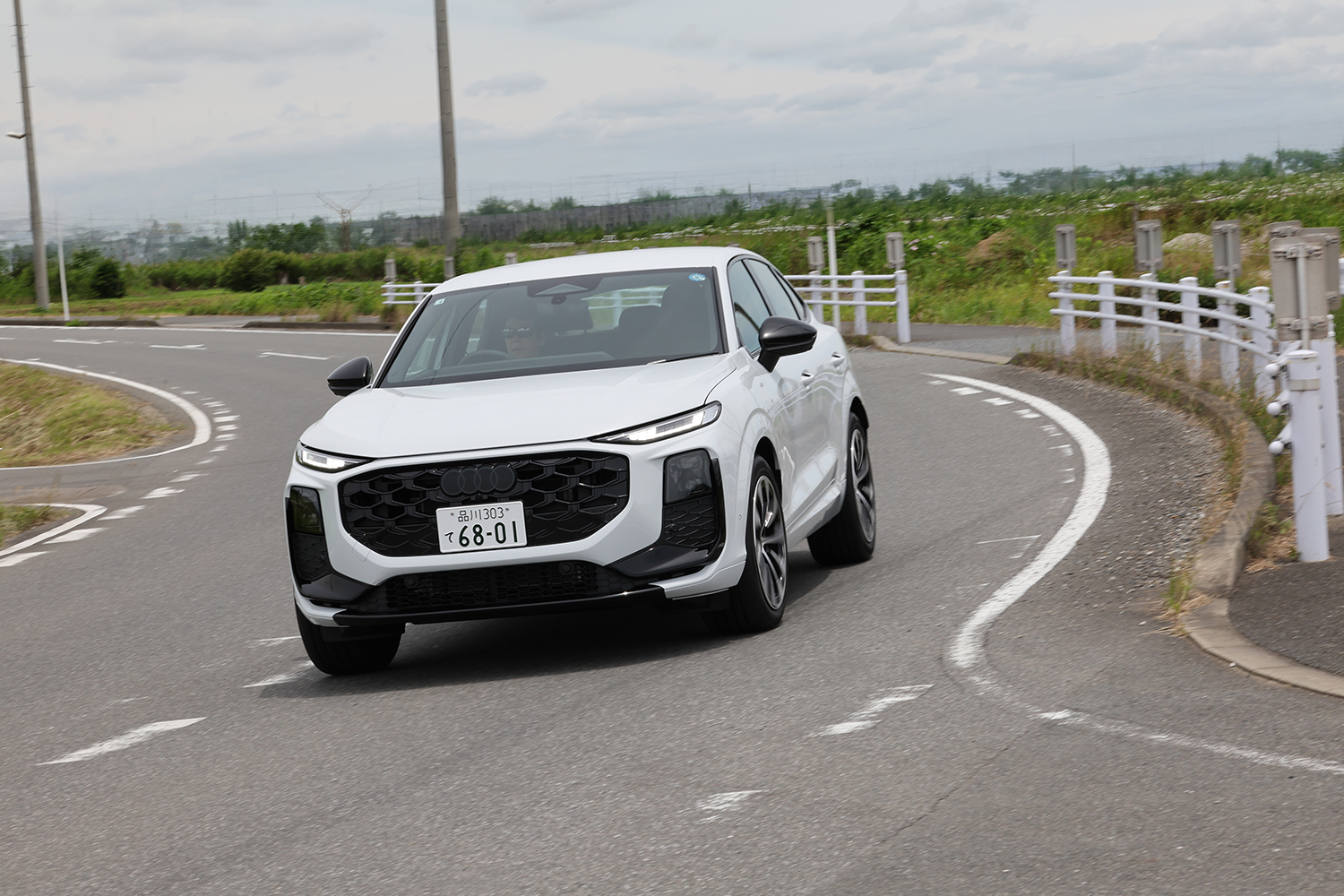 アウディ Q3 Sportback TFSI quattro 150kW advanced 〜 画像23