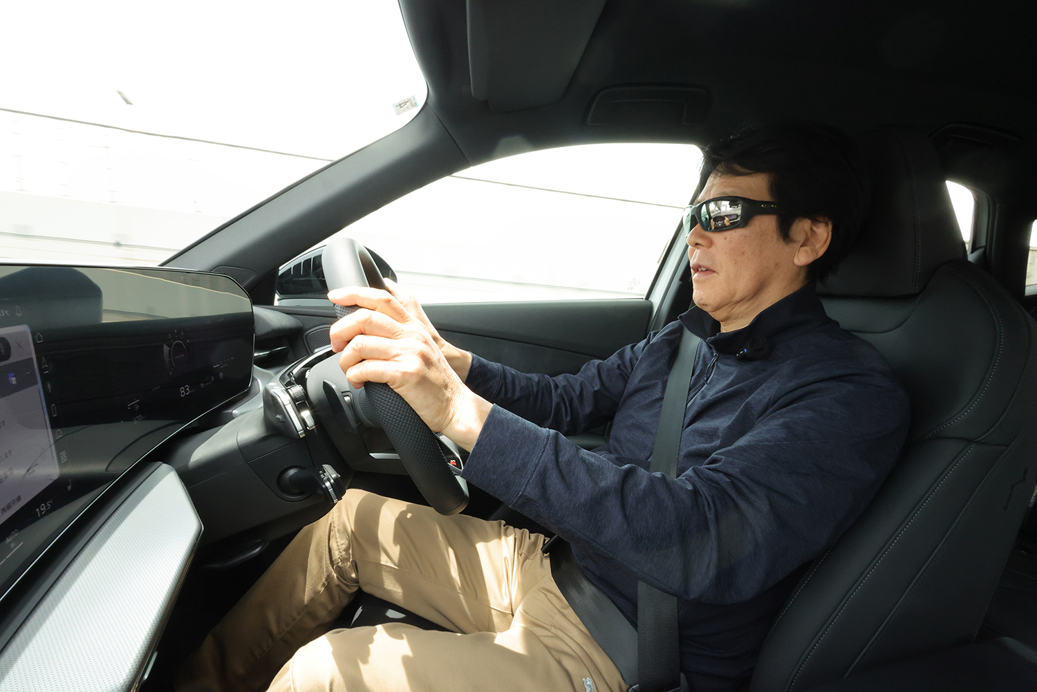 アウディ Q3 Sportback TFSI quattro 150kW advancedを操る中谷明彦氏 〜 画像26