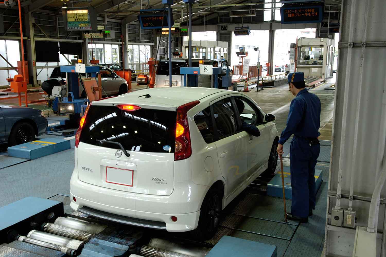 他人事ではない車検に落ちやすい見落としポイント４選 〜 画像1
