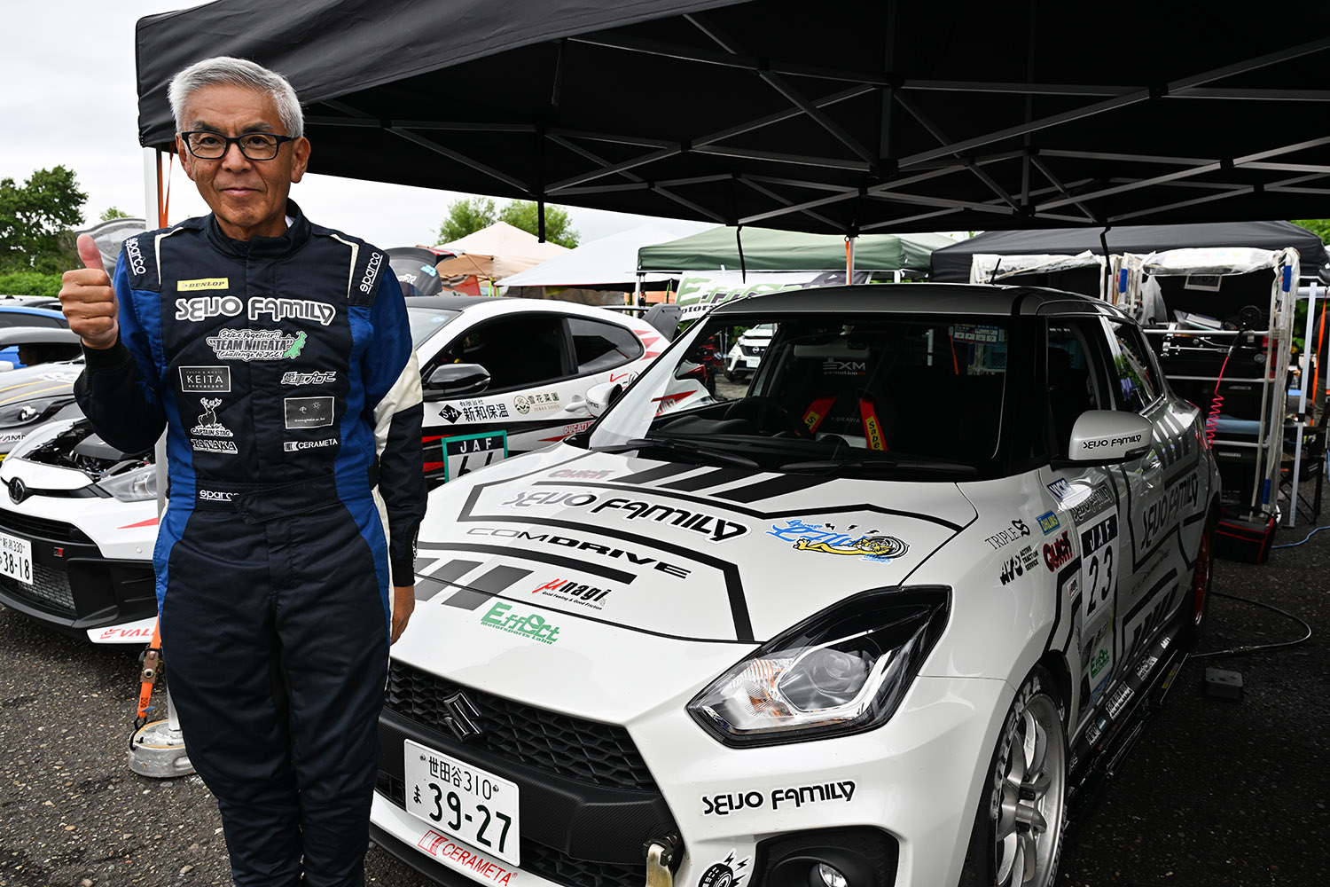 23号車「XPセラメタSEIJOスイフト」と大川 裕選手