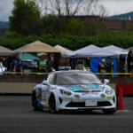 【画像】いまも最前線で全日本ジムカーナに参戦する高齢ドライバーに直撃！　「老い」は走りにどう影響する？ 〜 画像20