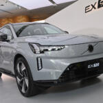 【画像】ボルボ新フラッグシップ「EX90」「ES90」日本上陸！　令和のリトラに置き去り防止レーダーと安全技術もギミックも最先端!! 〜 画像3