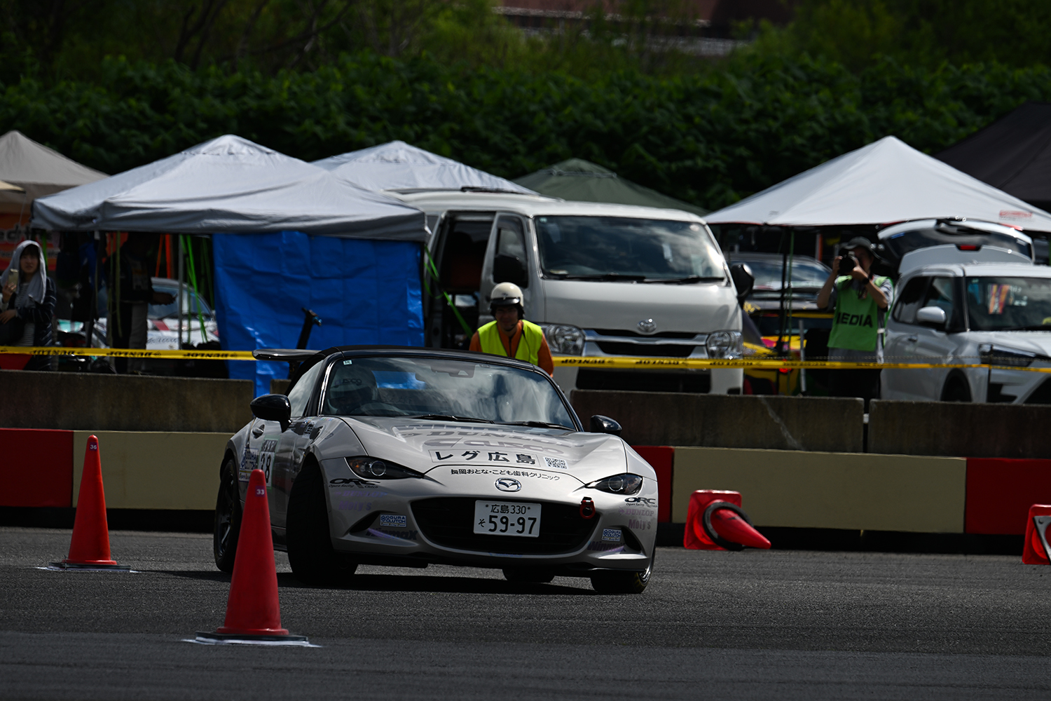 38号車「WmOrcMtDLロードスター」中田 匠選手