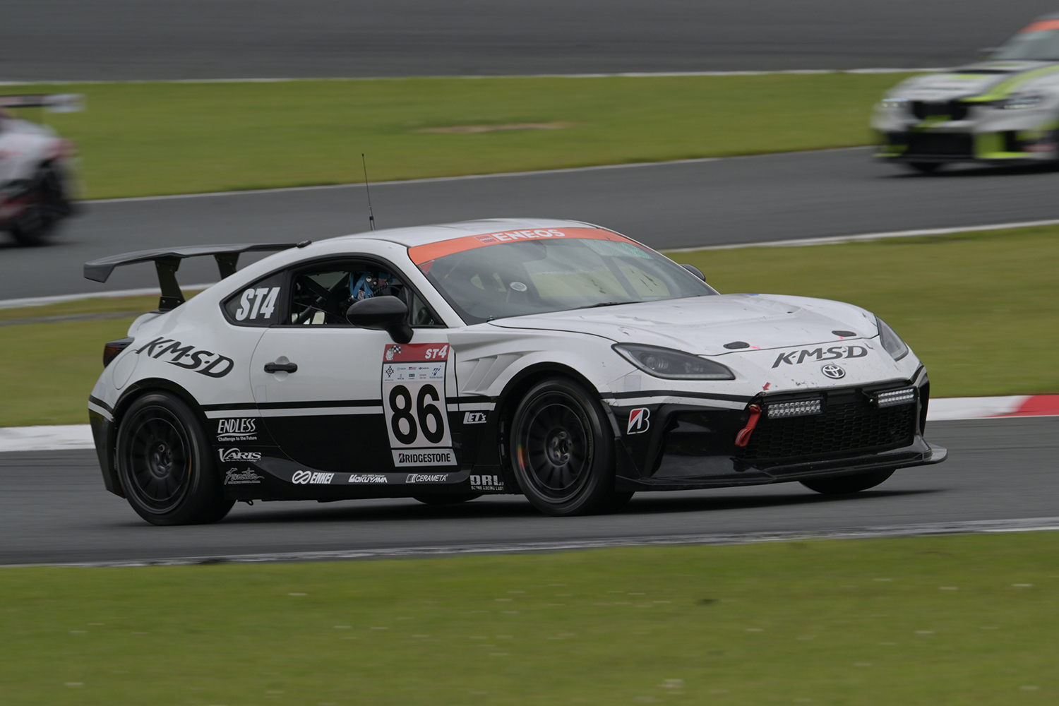ST-4クラスを戦い抜く86号車「K・M・S・D GR86」の団結力に感激 〜 画像68