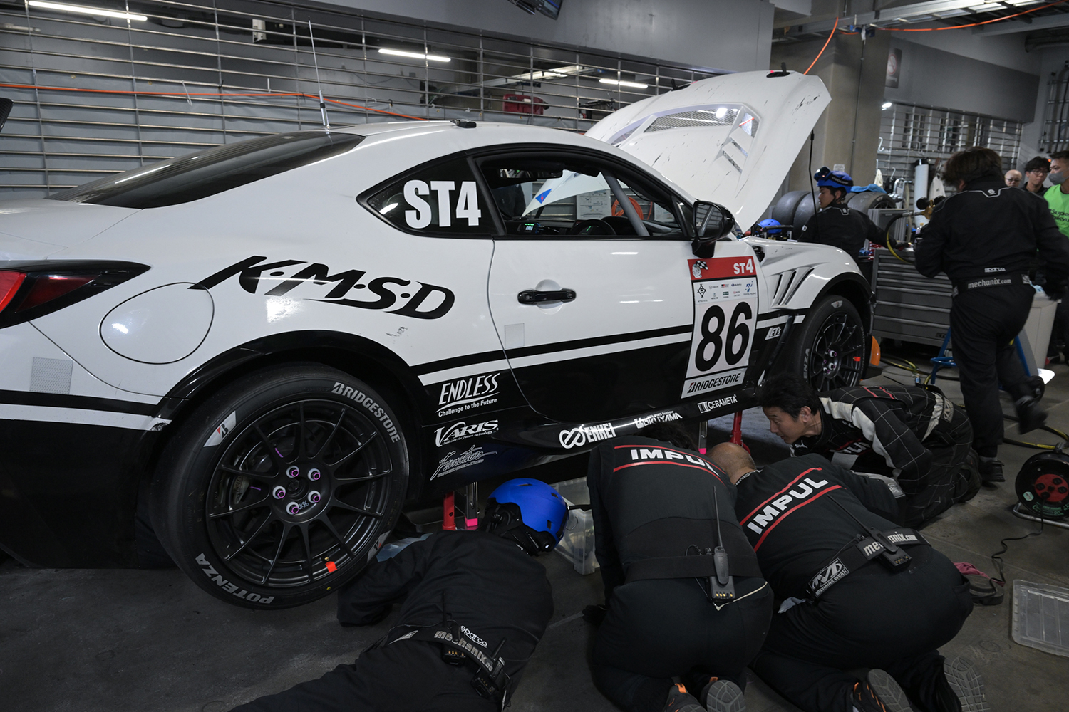 ST-4クラスを戦い抜く86号車「K・M・S・D GR86」の団結力に感激 〜 画像76