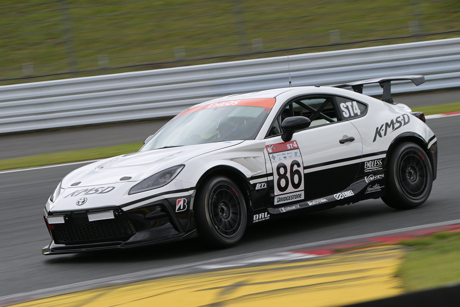 ST-4クラスを戦い抜く86号車「K・M・S・D GR86」の団結力に感激 〜 画像80